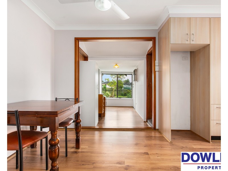 12 Curlew Crescent, Woodberry NSW 2322