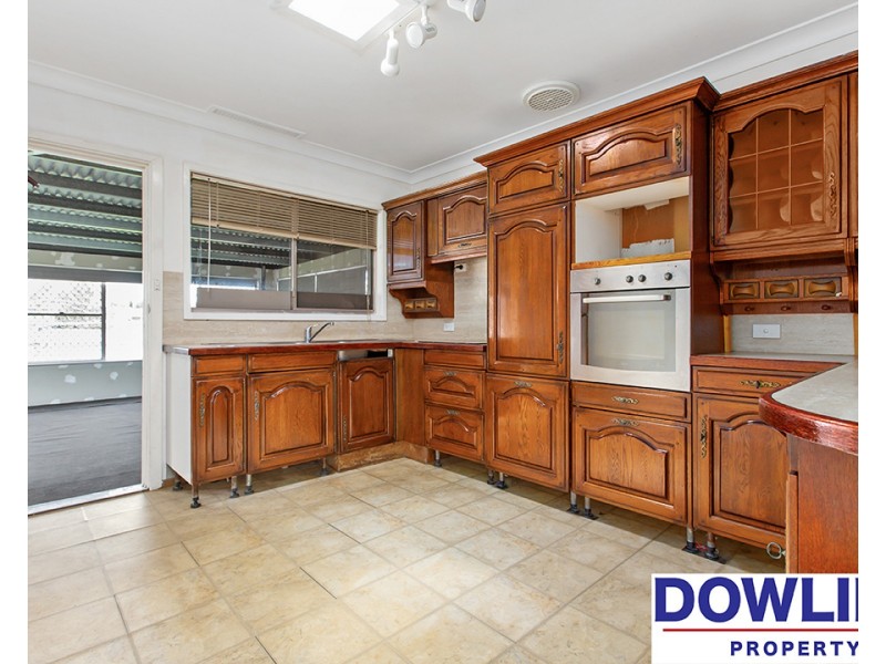14 Curlew Crescent, Woodberry NSW 2322
