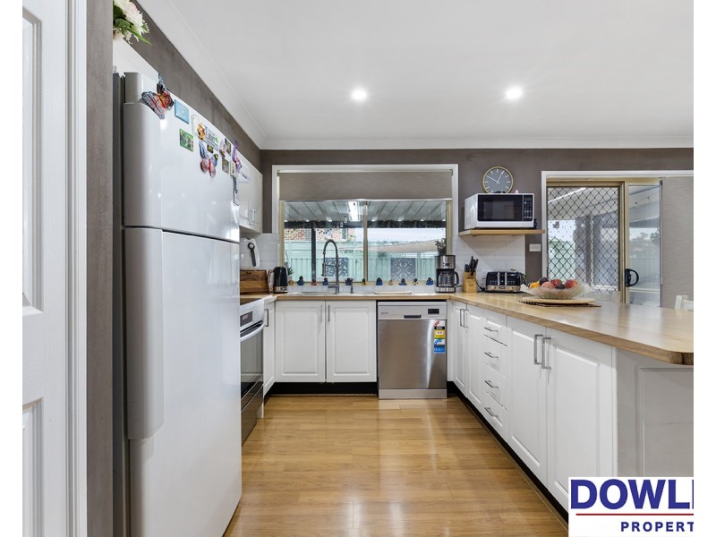 16 Carlisle Place, Morpeth NSW 2321