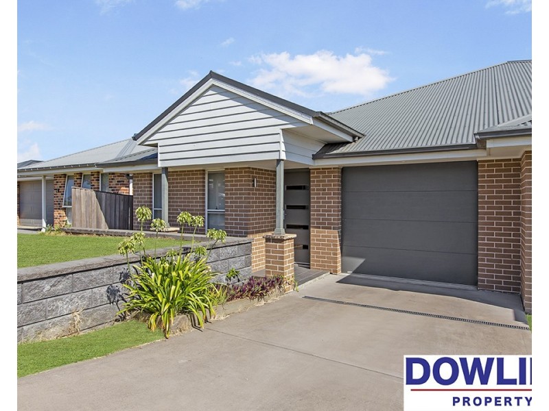 2/4 Broad Street, Gillieston Heights NSW 2321
