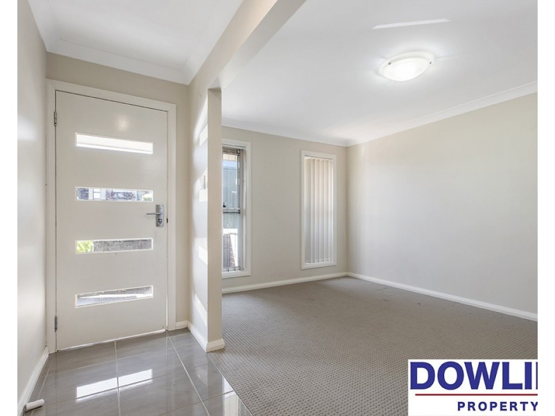 2/4 Broad Street, Gillieston Heights NSW 2321