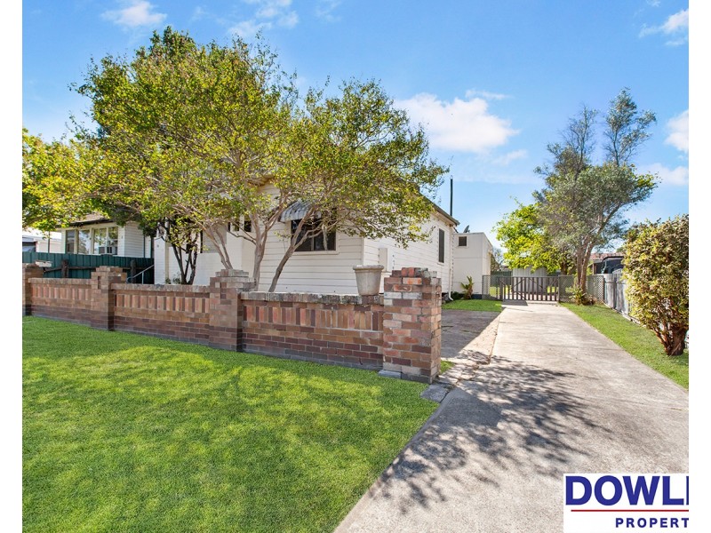 16 Chaucer Street, Beresfield NSW 2322