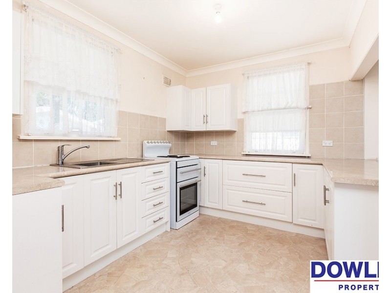 16 Greenhills Avenue, Woodberry NSW 2322