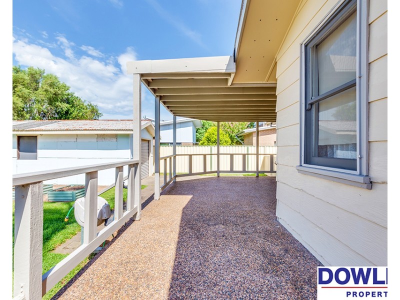 16 Greenhills Avenue, Woodberry NSW 2322