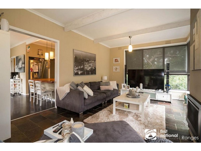 19 Currajong Avenue, Selby VIC 3159