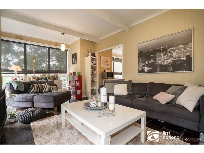 19 Currajong Avenue, Selby VIC 3159