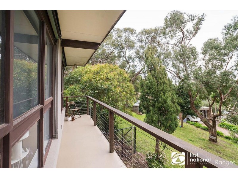 19 Currajong Avenue, Selby VIC 3159