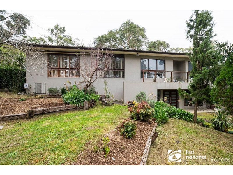 19 Currajong Avenue, Selby VIC 3159