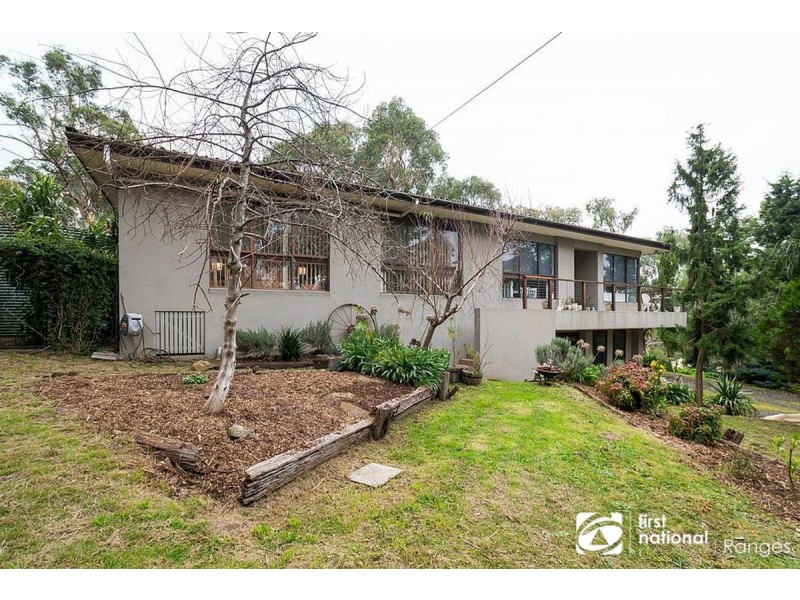 19 Currajong Avenue, Selby VIC 3159