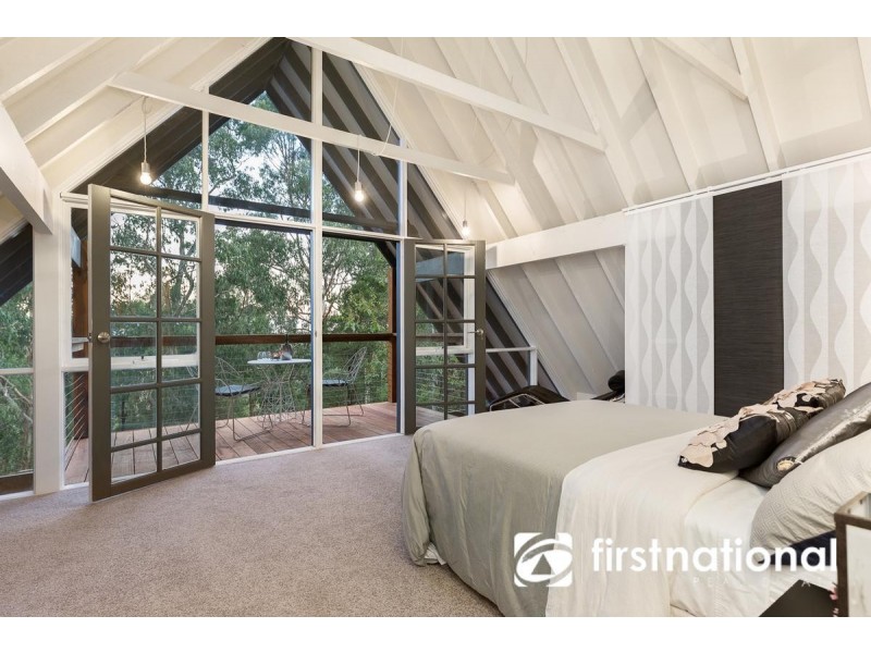 9 Steel Road, Emerald VIC 3782