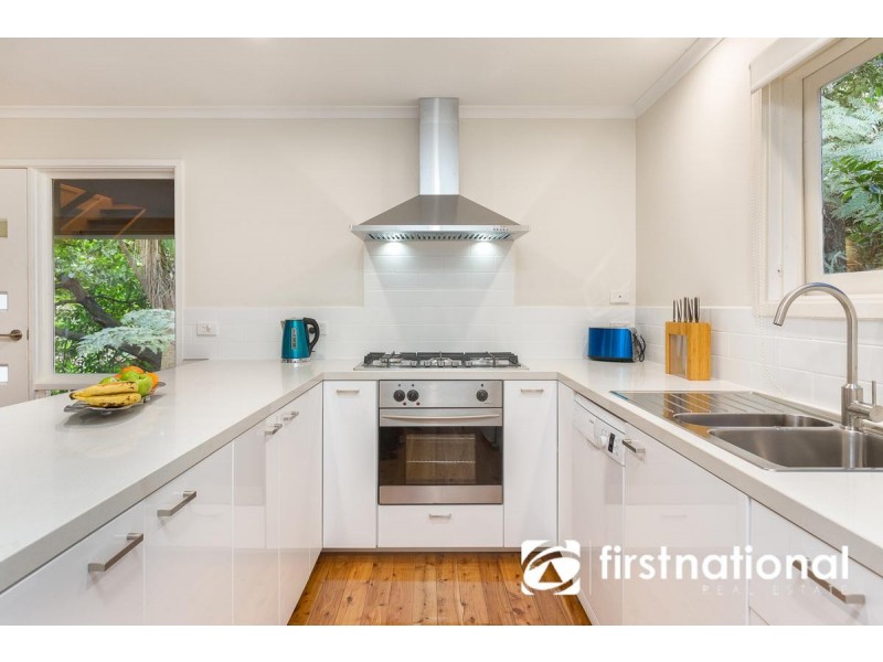 9 Steel Road, Emerald VIC 3782