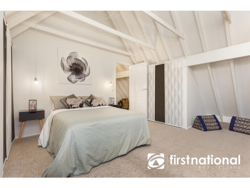 9 Steel Road, Emerald VIC 3782