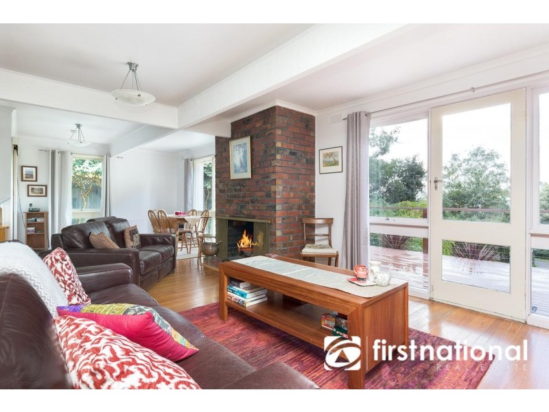 8 Halcyon Avenue, The Patch VIC 3792