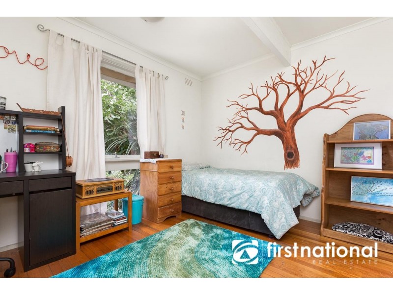 8 Halcyon Avenue, The Patch VIC 3792