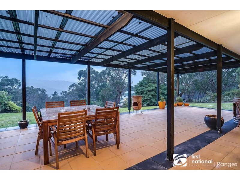 28 Temple Road, Selby VIC 3159