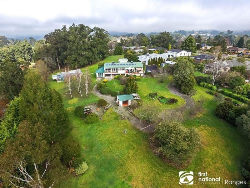 44 & 44a Moores Road, Monbulk VIC 3793