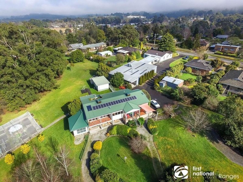 44 & 44a Moores Road, Monbulk VIC 3793