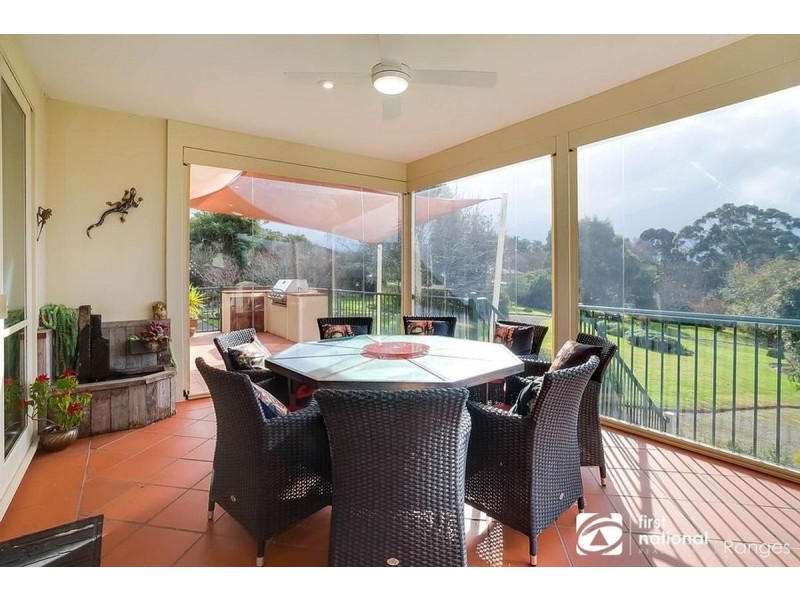 44 & 44a Moores Road, Monbulk VIC 3793