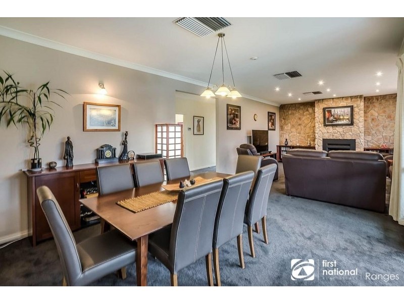 44 & 44a Moores Road, Monbulk VIC 3793