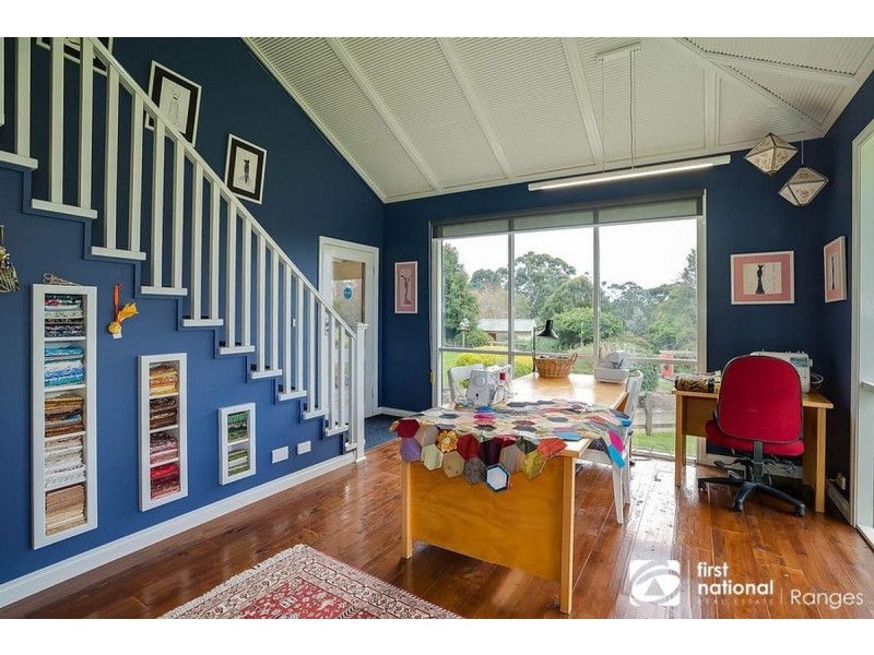 44 & 44a Moores Road, Monbulk VIC 3793