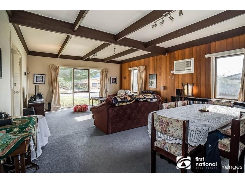 44 & 44a Moores Road, Monbulk VIC 3793