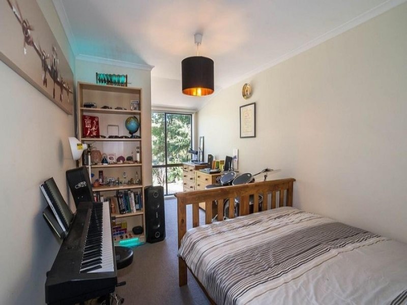 16 Cecil Court, Upwey VIC 3158