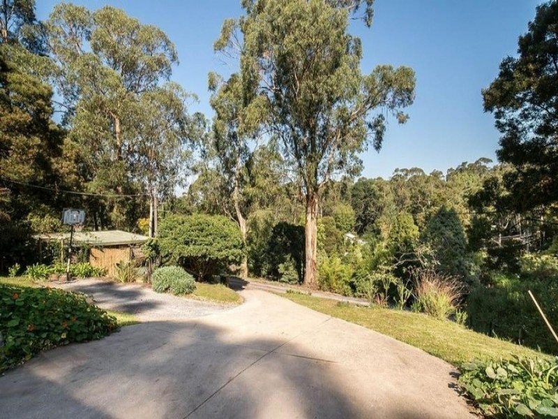 16 Cecil Court, Upwey VIC 3158