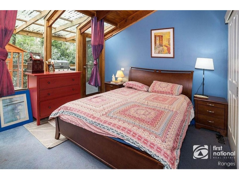 5 Tuttawatta Road, Selby VIC 3159