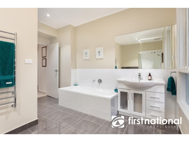 122 Emerald-Monbulk Road, Emerald VIC 3782