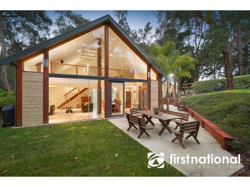 122 Emerald-Monbulk Road, Emerald VIC 3782