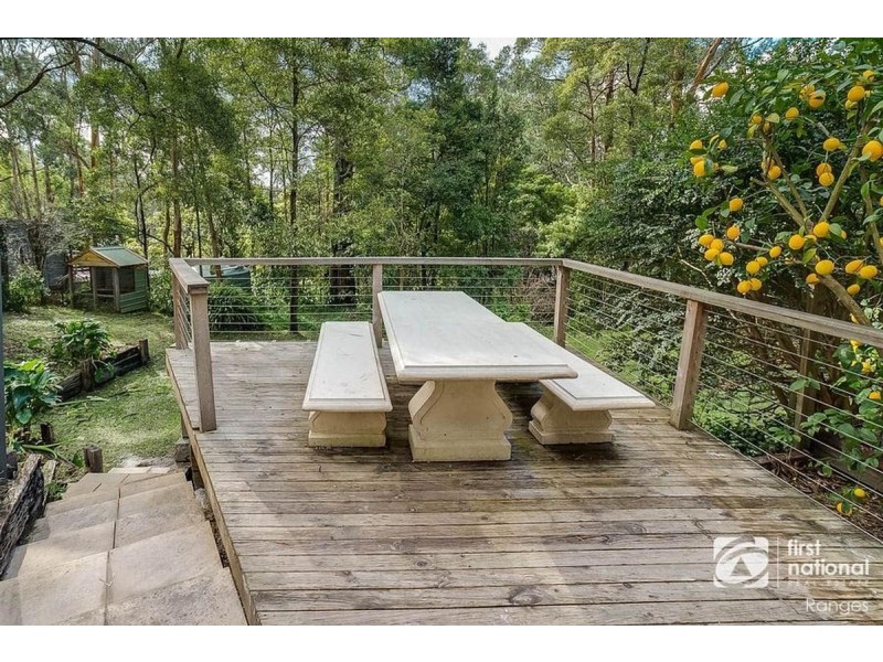 1 Charles Street, Selby VIC 3159