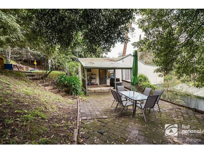 29 Deans Road, Upwey VIC 3158