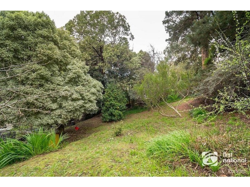 29 Deans Road, Upwey VIC 3158