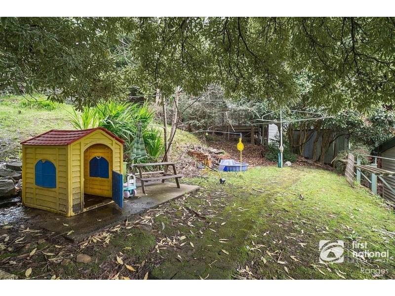 29 Deans Road, Upwey VIC 3158