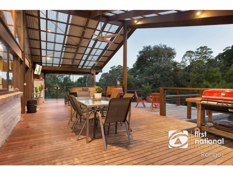 15 Outlook Road, Emerald VIC 3782