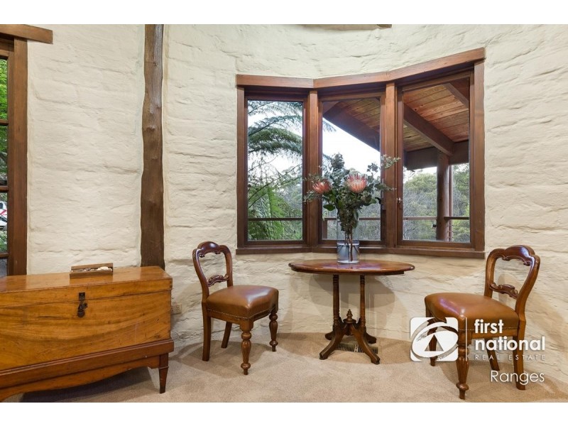 15 Outlook Road, Emerald VIC 3782