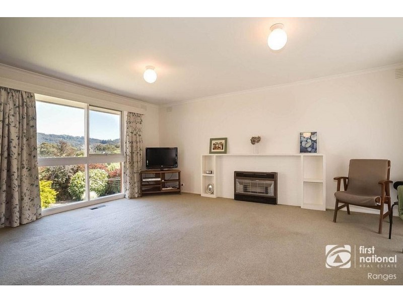 6 Burns Way, Monbulk VIC 3793