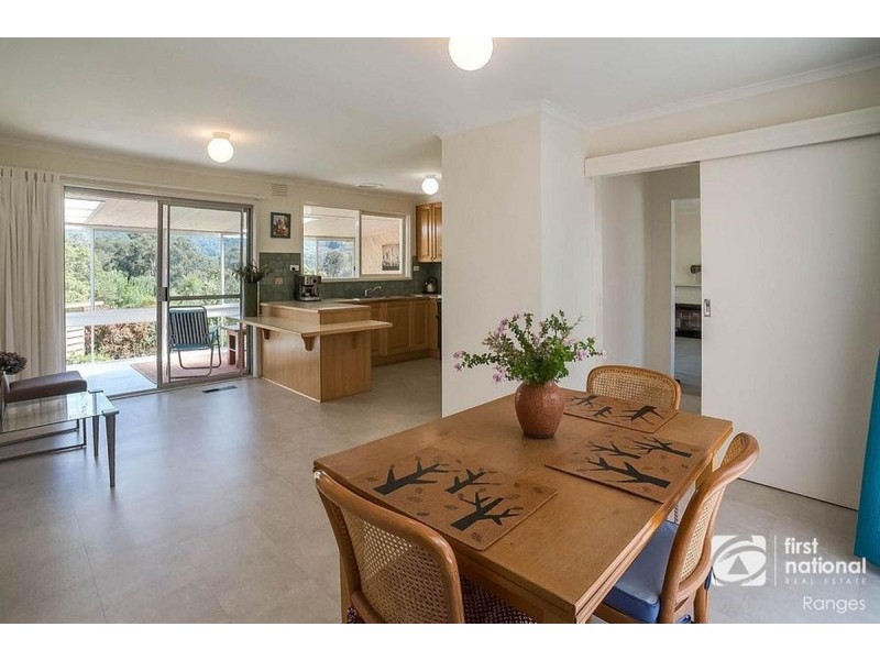 6 Burns Way, Monbulk VIC 3793