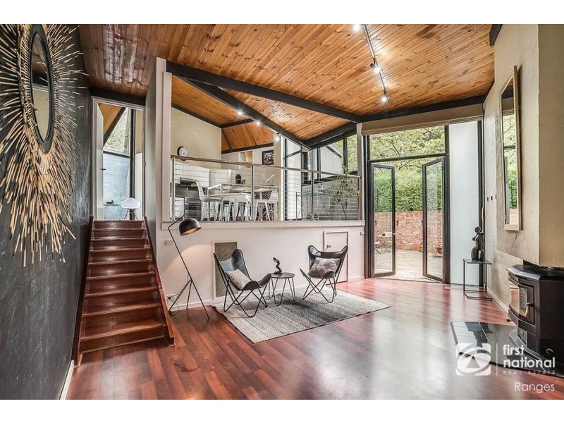 39 The Crescent, Sassafras VIC 3787