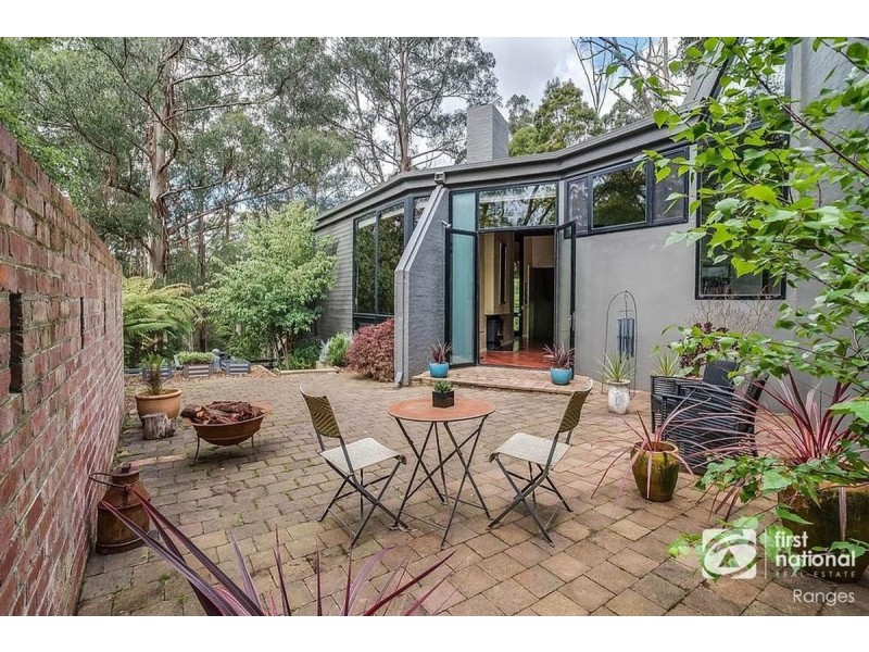 39 The Crescent, Sassafras VIC 3787