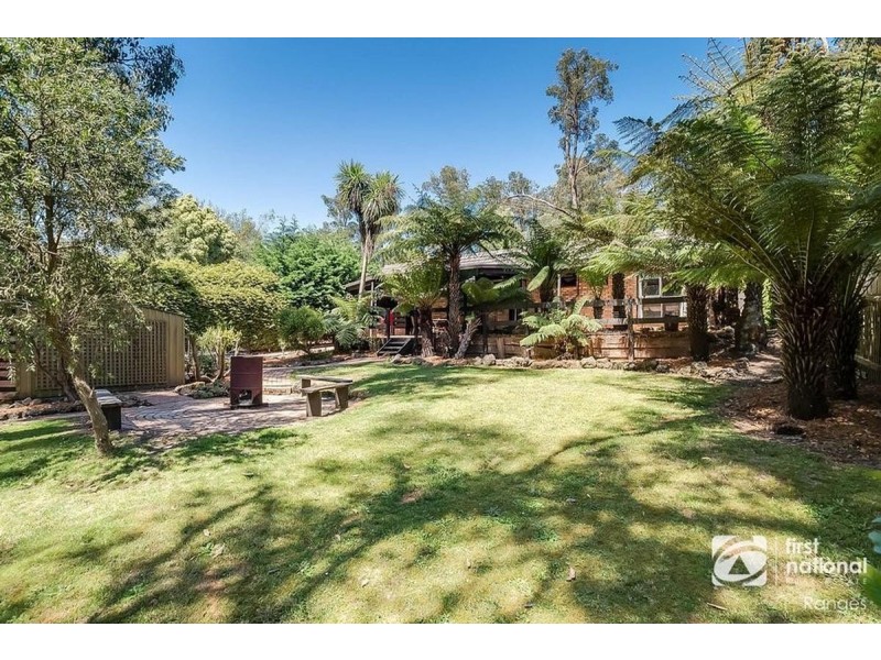 2 Joffre Parade, Cockatoo VIC 3781