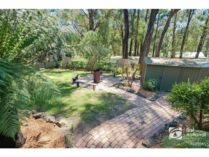 2 Joffre Parade, Cockatoo VIC 3781