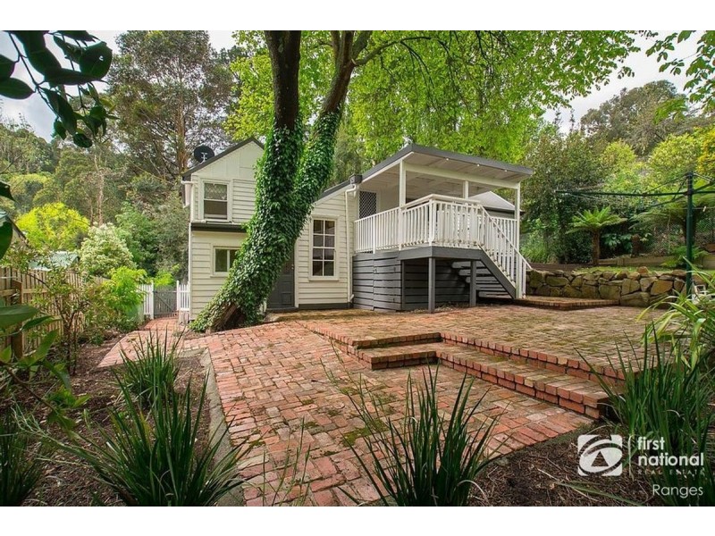 52 Hazel Grove, Tecoma VIC 3160