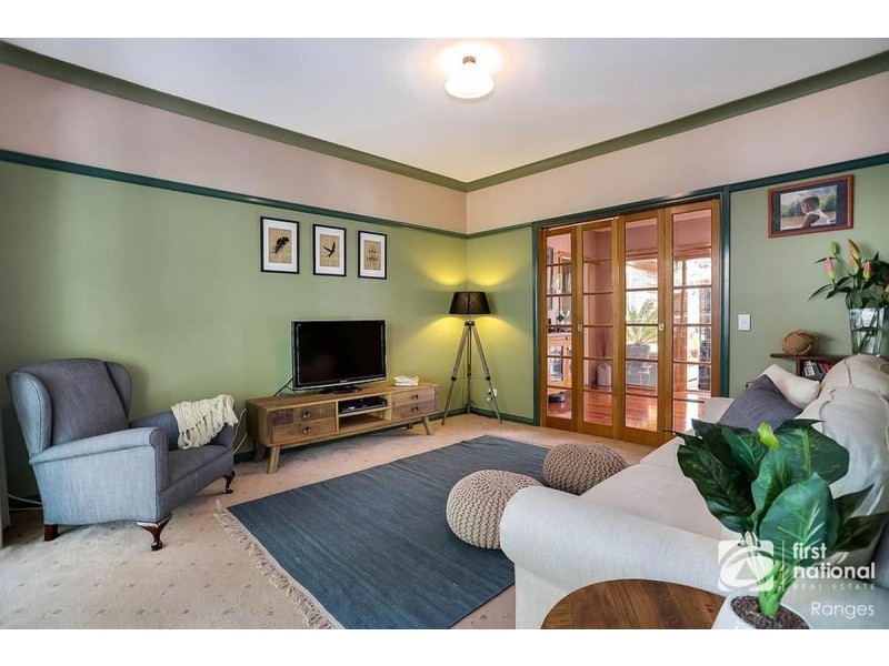 4 Long Pockitt Lane, Belgrave VIC 3160