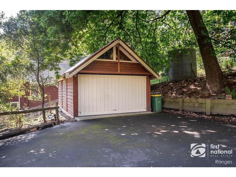 4 Long Pockitt Lane, Belgrave VIC 3160