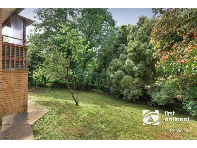 13 Neville Street, Cockatoo VIC 3781