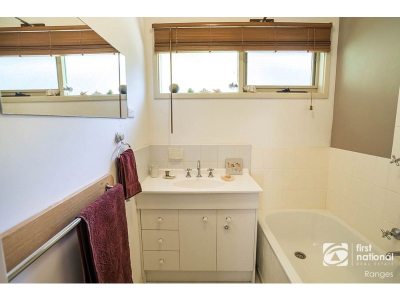 12 Douglas Crescent, Monbulk VIC 3793