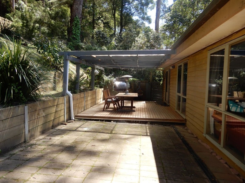 26 Hazelvale Road, Tecoma VIC 3160