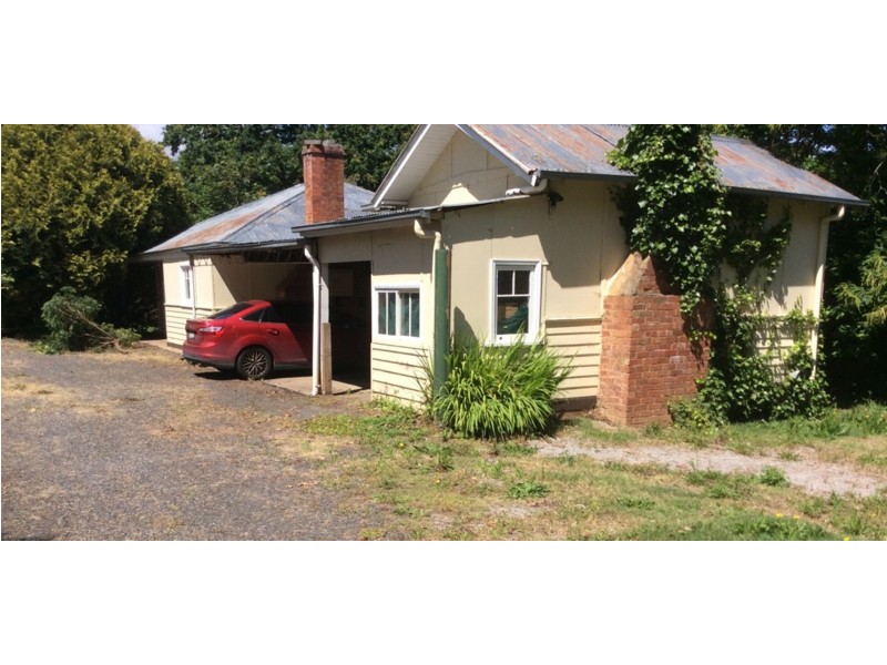 22 Main Street, Gembrook VIC 3783