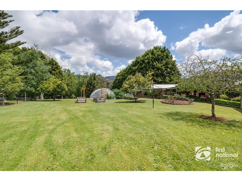 94 David Hill Road, Monbulk VIC 3793